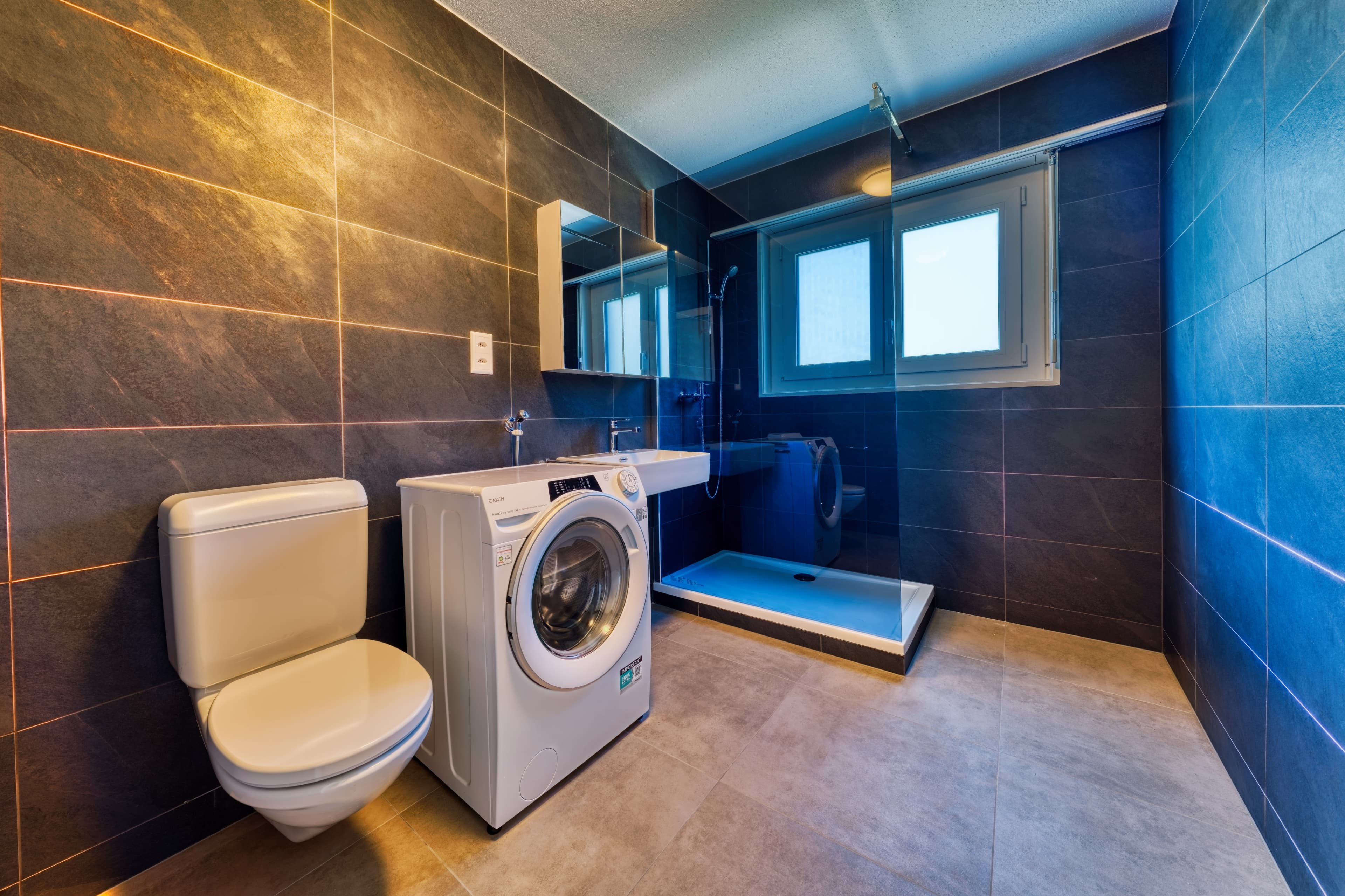 Salle de bains principale
